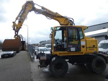 Graafmachine  21500kg  met Homologatie Openbare Weg beschikbaar voor biedingen