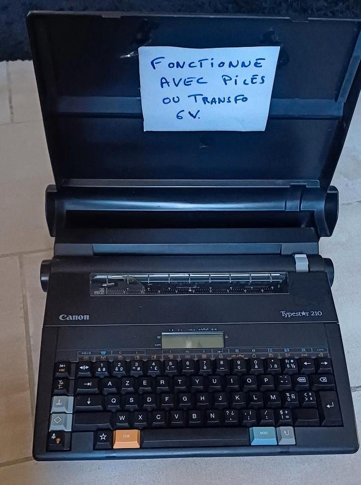 machine à écrire électrique, Divers, Machines à écrire, Utilisé, Enlèvement ou Envoi