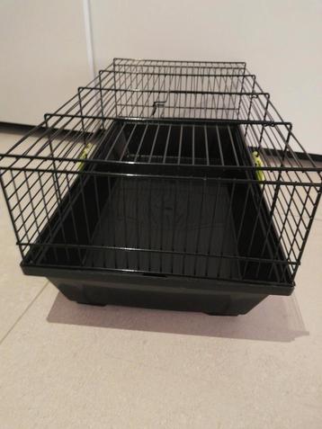 Hamsterkooi beschikbaar voor biedingen