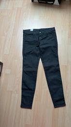 Skinny damesjeans Benetton maat 31, Vêtements | Femmes, Jeans, Gris, Enlèvement ou Envoi, Benetton, Comme neuf