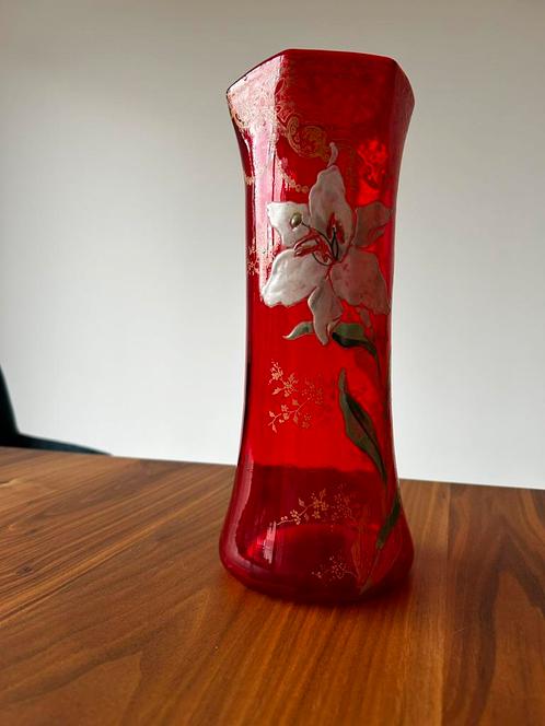 Legras et Cie Grand vase Toul à joli décor de lys émaillé, Antiek en Kunst, Antiek | Vazen