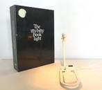 itty bitty book light, ontwerp van Zelko à 162€, Enlèvement ou Envoi, Comme neuf, Synthétique