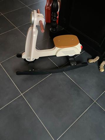 Vespa schommel beschikbaar voor biedingen