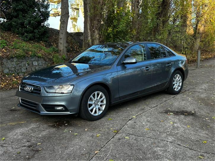 Audi A4 TFSI Limousine Automaat, Auto's, Audi, Particulier, A4, Airconditioning, Benzine, Euro 5, Berline, 5 deurs, Automaat, Zilver of Grijs