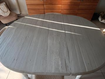 Table, Maison & Meubles, Tables | Tables à manger, 100 à 150 cm, Enlèvement, Utilisé, Ovale