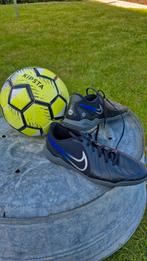 Nike Mercurial Academy 15 zaalvoetbalschoenen maat 42, Sport en Fitness, Voetbal, Ophalen, Zo goed als nieuw