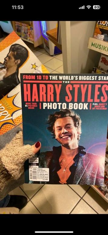 Harry styles boek beschikbaar voor biedingen