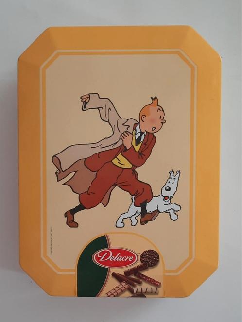 TINTIN. Boîtes en métal, coussins, figurines, etc.., Collections, Boîte en métal, Comme neuf, Biscuits, Autres marques, Enlèvement ou Envoi