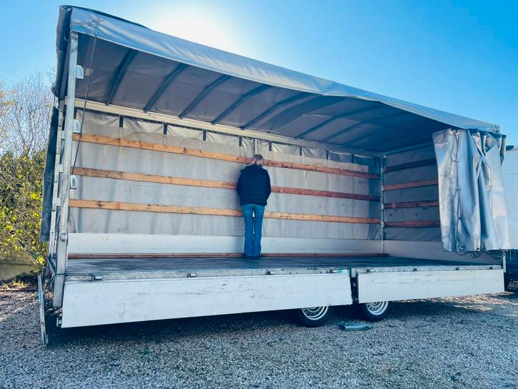 Edouard 5m60 dieplader met dekzeil, schuifgordijnen, Auto diversen, Aanhangers en Bagagewagens, Zo goed als nieuw, Ophalen