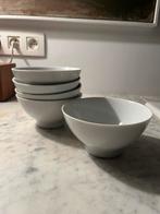 SERVIES WITTE KOMMEN 5 STUKS ONTBIJT DESSERT, Keramiek, Ophalen of Verzenden, Zo goed als nieuw, Kom(men)