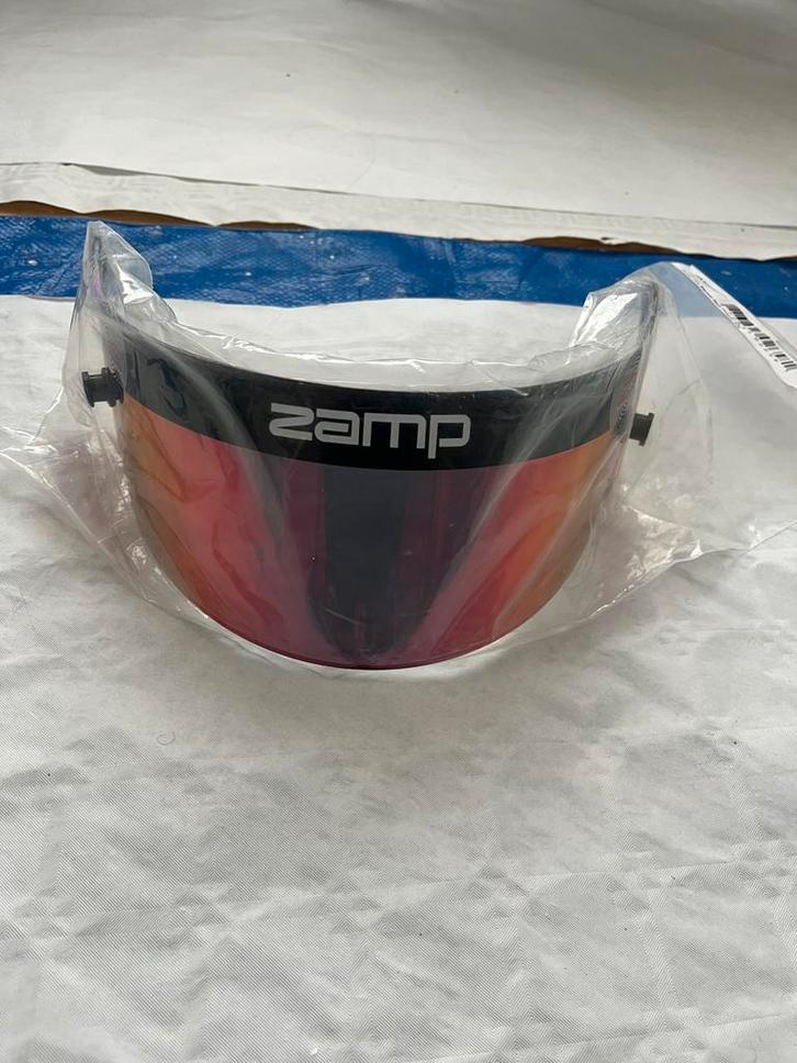 Visière ZAMP Z-20 FIA Red Prism neuve + accessoires, Motos, Vêtements | Casques de moto, Enlèvement