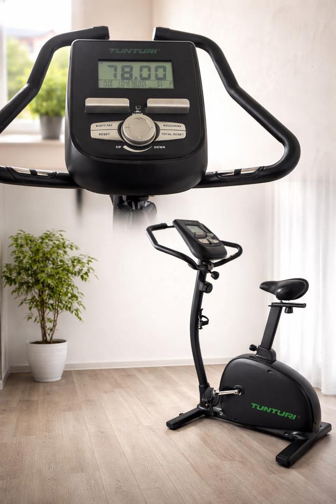 Hometrainer TUNTURI Signature F20 confortable et idéal, Sports & Fitness, Appareils de fitness, Comme neuf, Vélo d'appartement