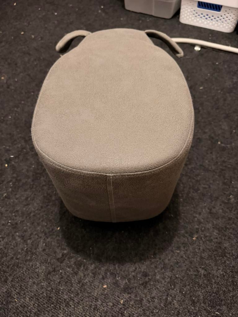 Zitje voor kleuters, Ophalen, Zo goed als nieuw