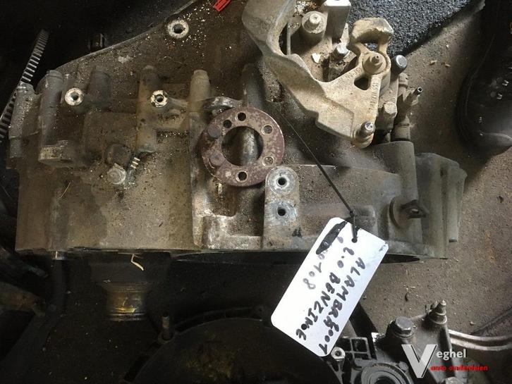 Seat Alhambra 2.0 benzine '01 versnellingsbak 5 versn., Auto-onderdelen, Transmissie en Toebehoren, Gebruikt, Ophalen