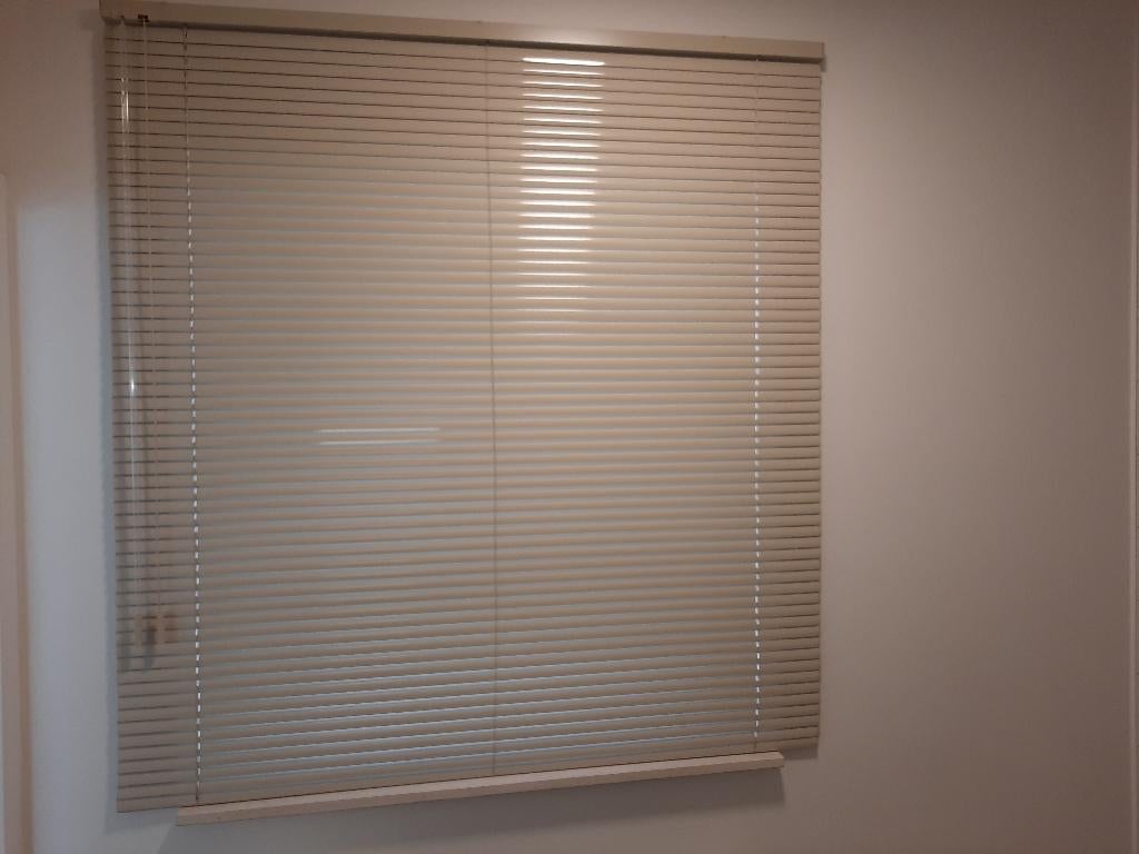 Lamellen, Huis en Inrichting, Stoffering | Gordijnen en Lamellen, Ophalen, Gebruikt, 150 tot 200 cm, 100 tot 150 cm