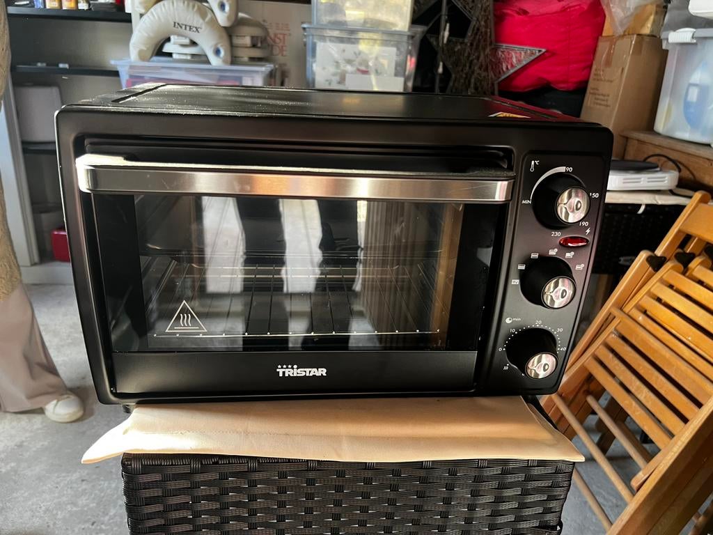 Hetelucht oven Tristar, Ophalen, Nieuw, Oven