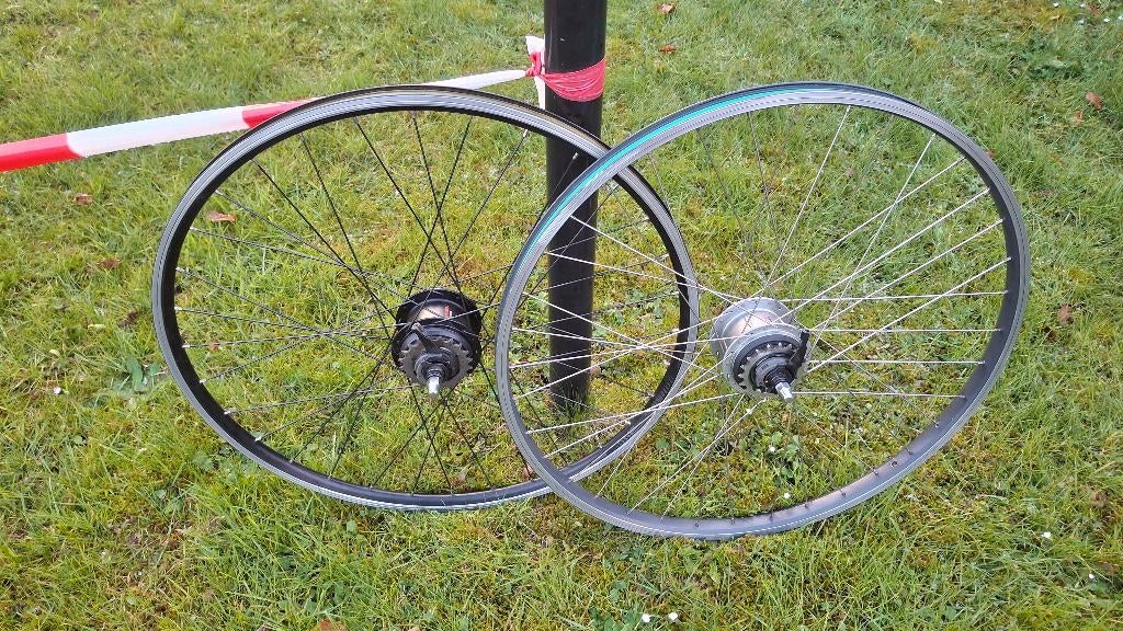 Zeer goede alu. 28” SHIMANO NEXUS 8 achterwiel (=prijs/wiel), Fietsen en Brommers, Fietsonderdelen, Zo goed als nieuw, Shimano Nexus 8 naafversnelling inter 8 achterwiel fiets velo