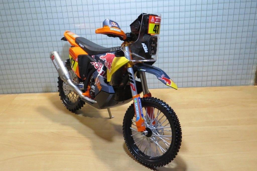 Kevin Benavides KTM 450 Dakar Rally #47 Red Bull 1:6 Maisto, Ophalen of Verzenden, Nieuw, 1:5 t/m 1:8, Motor
