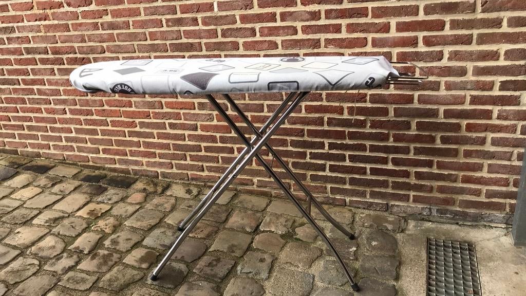 Strijkplank, Ophalen, Gebruikt