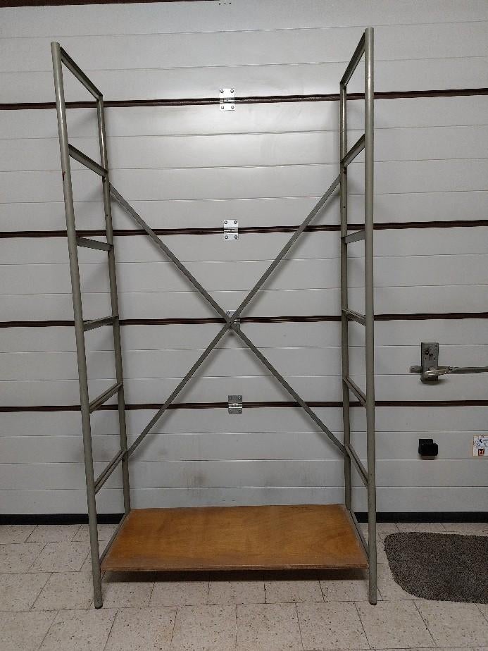 ARMOIRE COURRIER / PETITS OBJETS / COLLECTIONS, Enlèvement, Utilisé