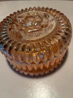 Oud glas juwelendoos, Ophalen