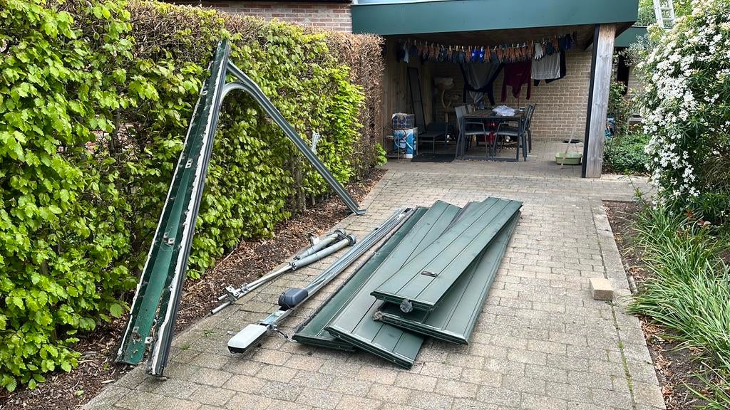 HormN secrionaal gRagepoirt  ral 6009, Tuin en Terras, Overkappingen, Zo goed als nieuw, Ophalen