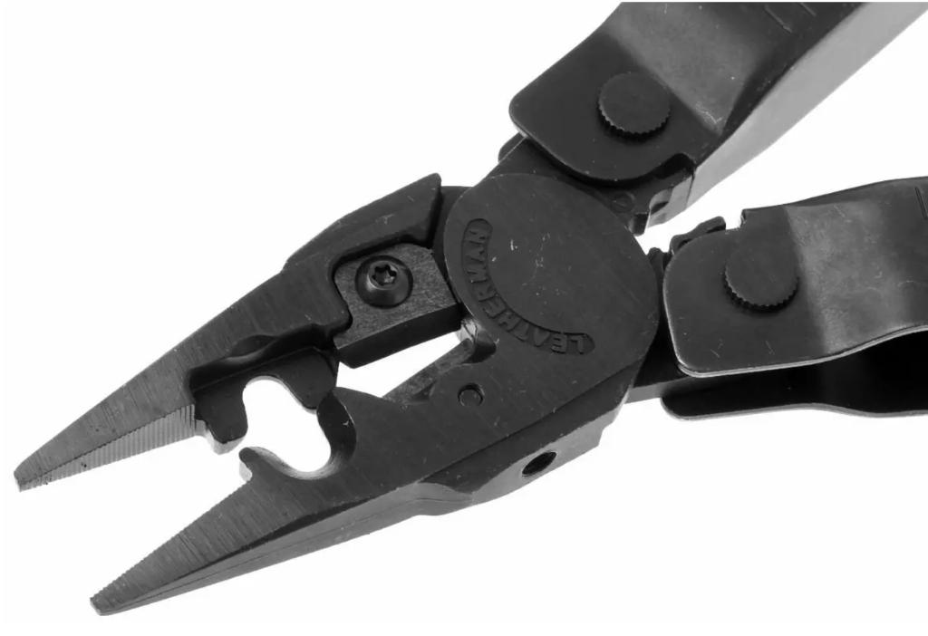 Outil multifonctions Leatherman Super Tool 300 EOD noir, Caravanes & Camping, Outils de camping, Neuf, Envoi