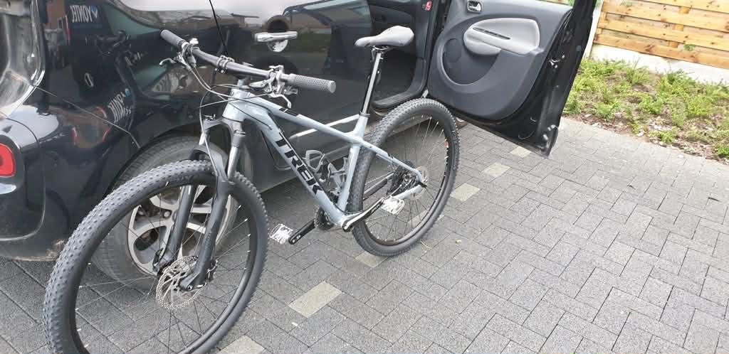 MTB Trek X-Caliber 9 maat 18.5 kleur Slate, Ophalen, Zo goed als nieuw