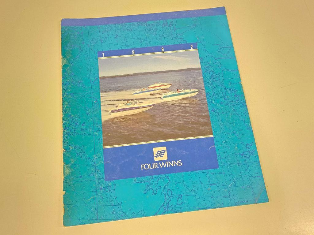 1992 FOUR WINNS botenfolder origineel, Sports nautiques & Bateaux, Niet ingevuld, Enlèvement ou Envoi, Niet ingevuld, Utilisé