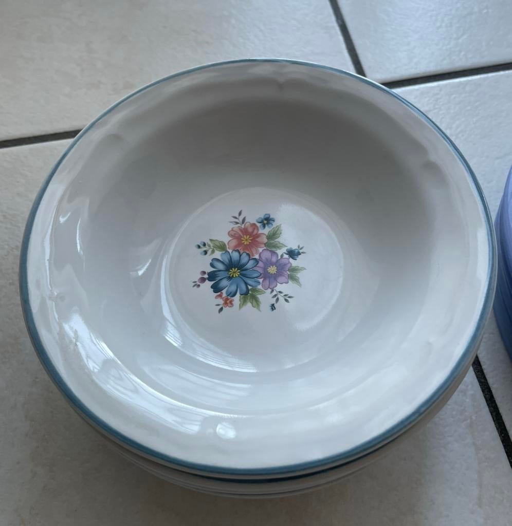 Vier stuks vintage borden jmp, Antiek en Kunst, Antiek | Schalen, Ophalen of Verzenden