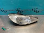 Phare droit d'un Peugeot 206 (206 98-), Autos : Pièces & Accessoires, -, 3 mois de garantie, Utilisé, -