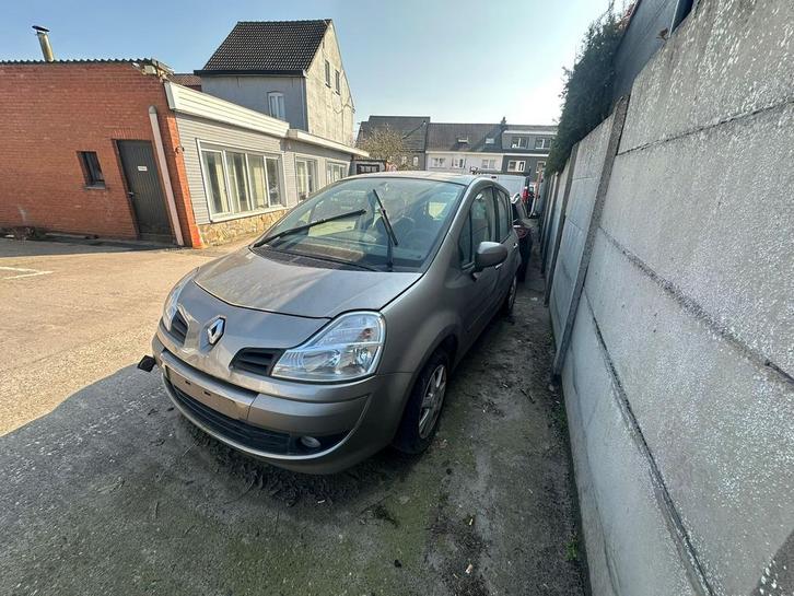 Renault Modus 1.5DCi/2010/Automatique/Export, Autos, Renault, Particulier, Modus, Diesel, Automatique, Enlèvement