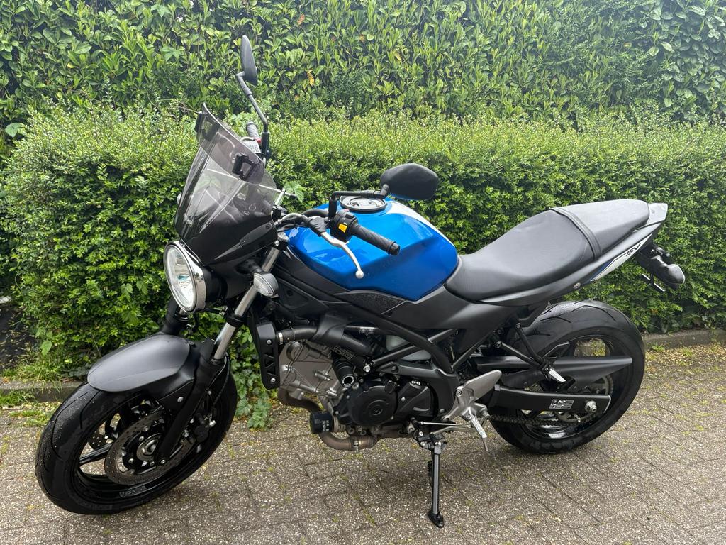 Suzuki SV650, Motoren, Motoren | Suzuki, Particulier, Naked bike, meer dan 35 kW, 2 cilinders, Motorrijbewijs A, Handgeschakeld