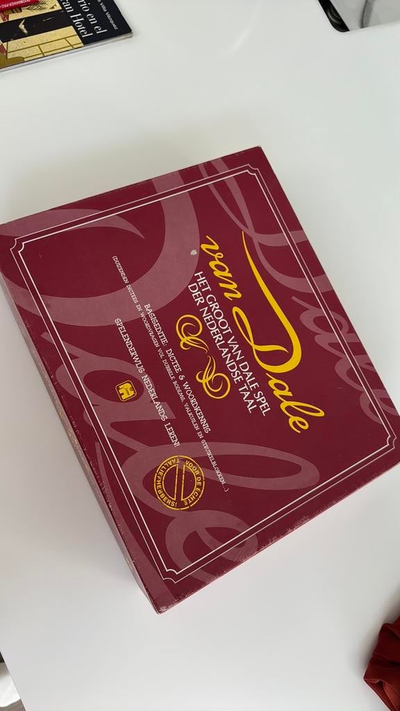 Gezelschapsspel Van Dale NL, Ophalen, Zo goed als nieuw