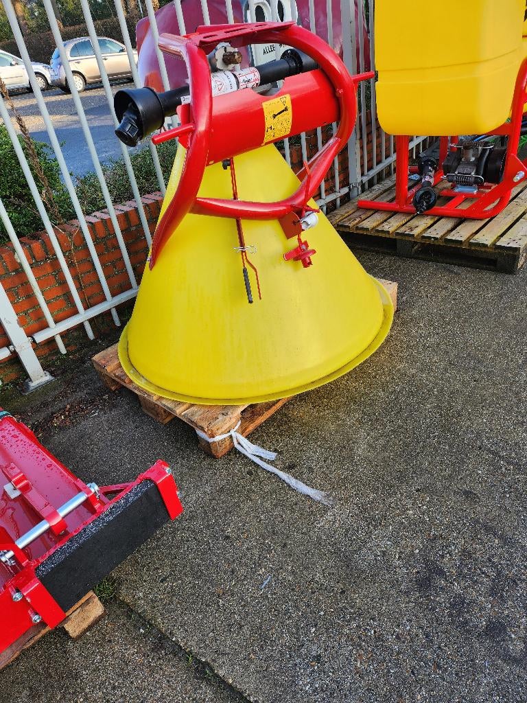 MESTSTOFSTROOIER 500 L NIEUW!, Zakelijke goederen, Landbouw | Werktuigen, Gewasbescherming en Bemesting, Ophalen