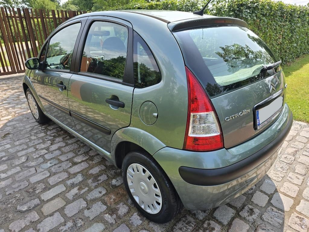 Citroën C3 1.1i SX / 211.749 km / benzine, Stof, Zwart, 4 cilinders, Bedrijf