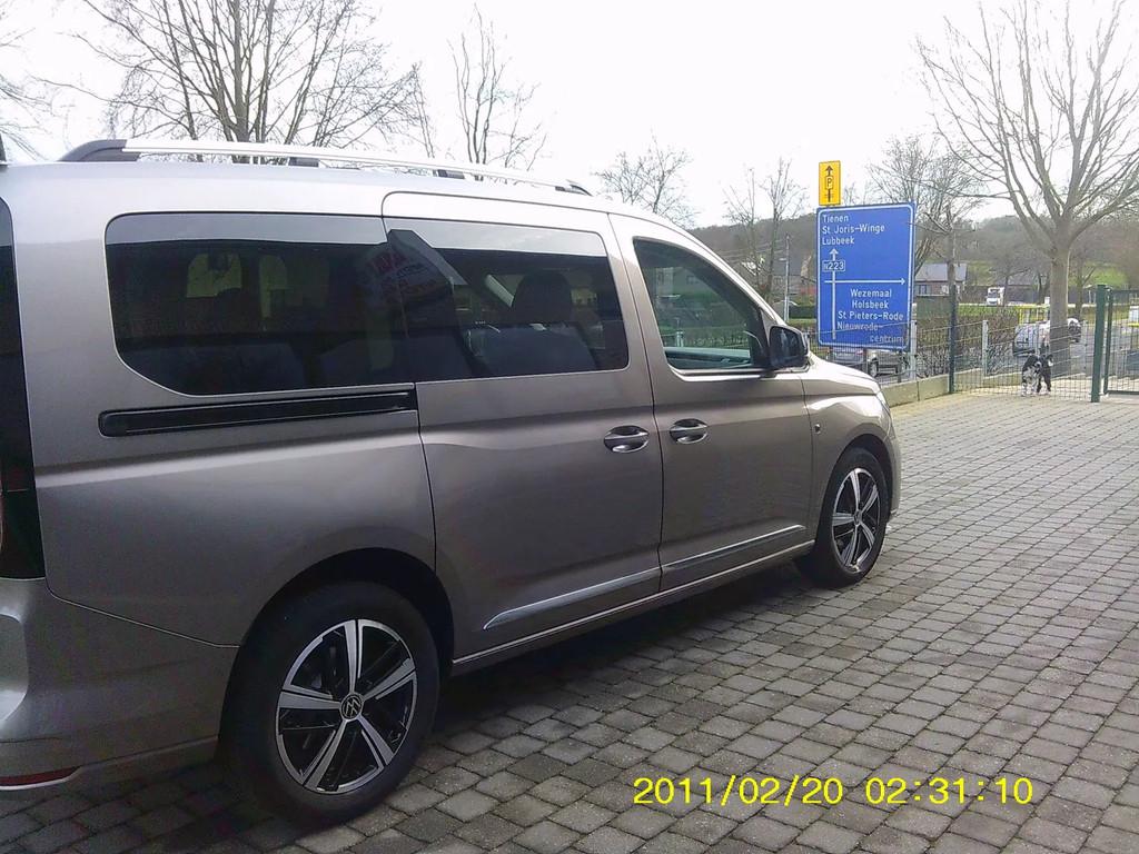 Volkswagen Caddy max style 7 pl automaat (bj 2024), Auto's, Volkswagen, Bedrijf, Te koop, Overige modellen, ABS, Achteruitrijcamera