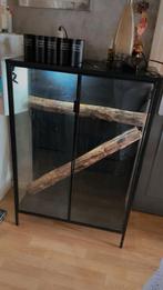 Terrarium, Enlèvement, Comme neuf