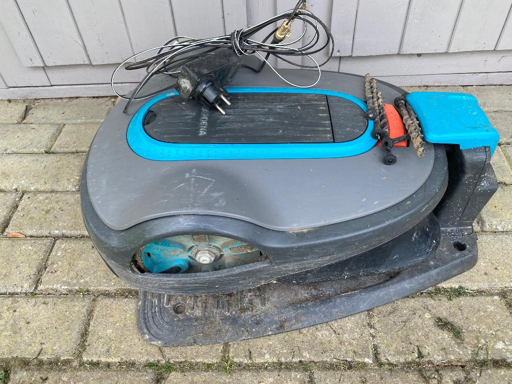 Robot tondeuse Gardena, Jardin & Terrasse, Enlèvement, Utilisé, Gardena