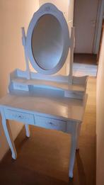 Make-up tafeltje, Ophalen