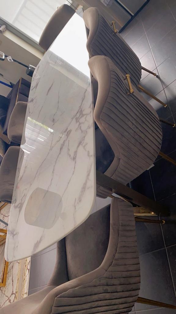 Table a manger , 6 chaises, Maison & Meubles, Tables | Tables à manger, Utilisé, 50 à 100 cm, 200 cm ou plus, Cinq personnes ou plus