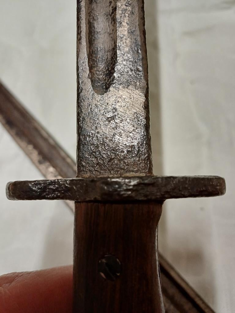 2 enfield bajonetten goede relic, Collections, Enlèvement ou Envoi