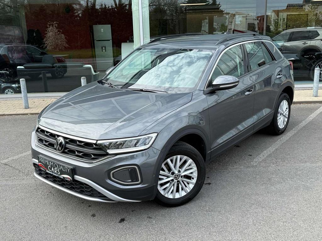 Volkswagen T-Roc CARPLAY / CAMERA / ZETELVERWARMING / NAVIGA, Automaat, Stof, 4 cilinders, Bedrijf