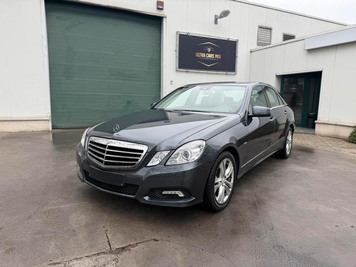 Mercedes E200 CDI Automaat/Nieuwe Staat/Avantgarde/GEKEURD, Autos, Mercedes-Benz, Entreprise, Achat, Classe E, ABS, Airbags, Air conditionné