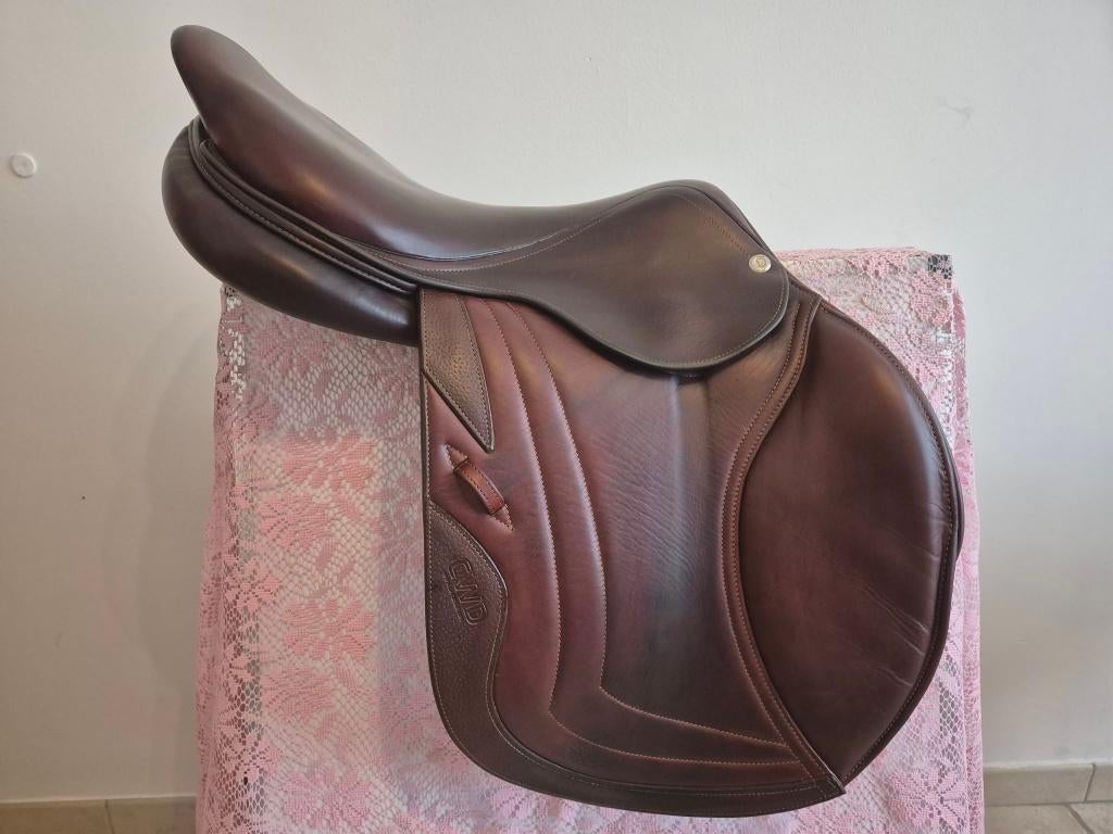 CWD springzadel 18 inch in topstaat, Ophalen, CWD, CWD, CWD