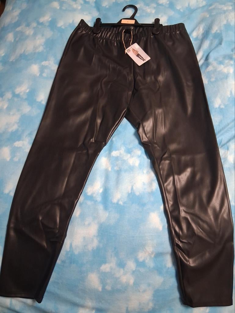 Damesbroek Maat L afmetingen zie foto's NIEUW, Kleding | Dames, Leggings, Maillots en Panty's, Ophalen, Maat 44/46 (L)