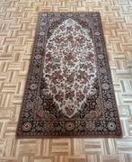 Tapis Nain Lano, Enlèvement, Comme neuf