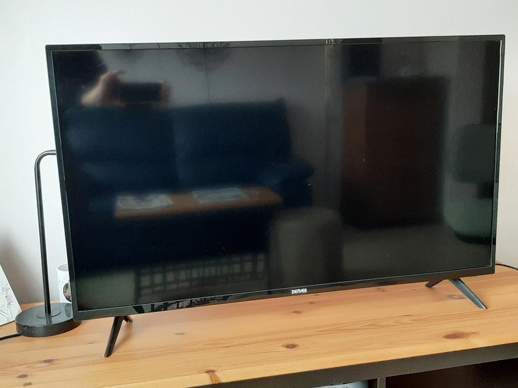 Smart TV DENVER 40" (100 cm). LED. (Braine-le-Comte), Autres marques, LED, HD Ready (720p), Comme neuf