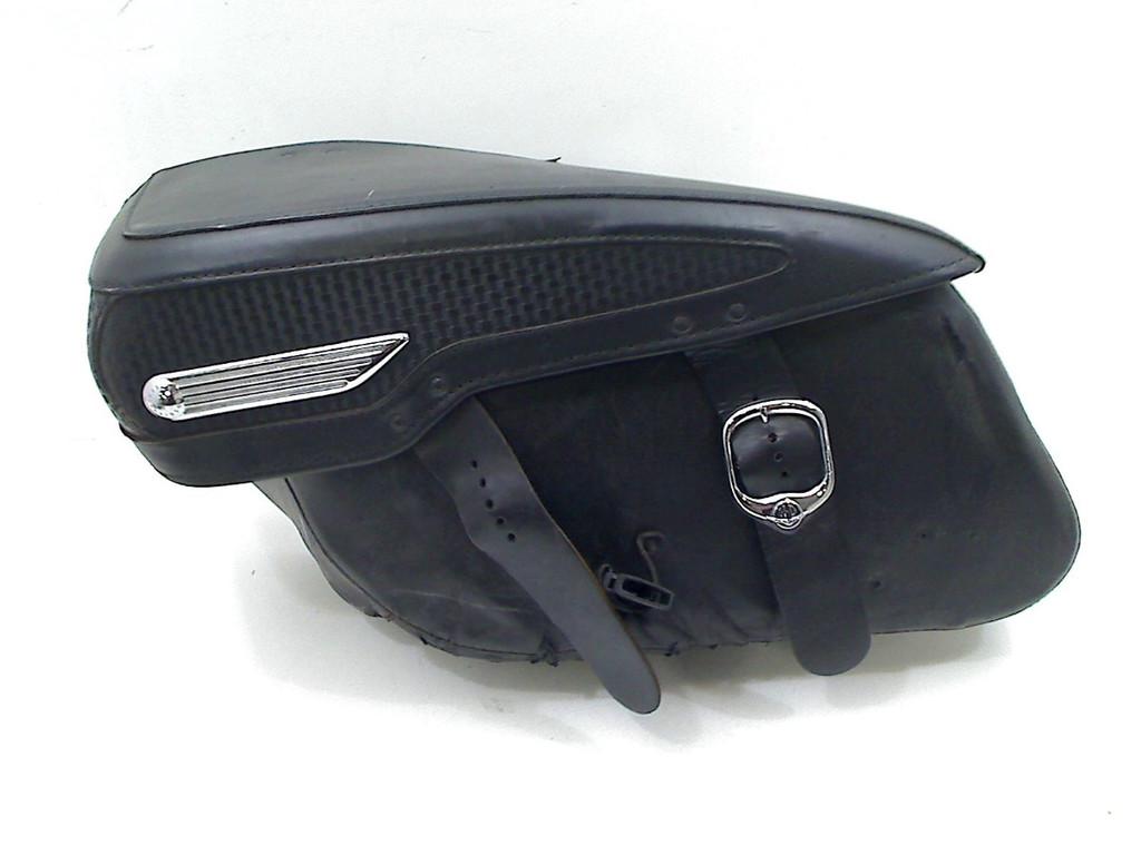 CASE DE VOYAGE GAUCHE Harley Davidson Road King (01-1970/-), Dhr. S. di Majo, Utilisé, Info@cama-motorparts.nl, P.J. Troelstraweg 8 8
3144 CX  MAASSLUIS, NL