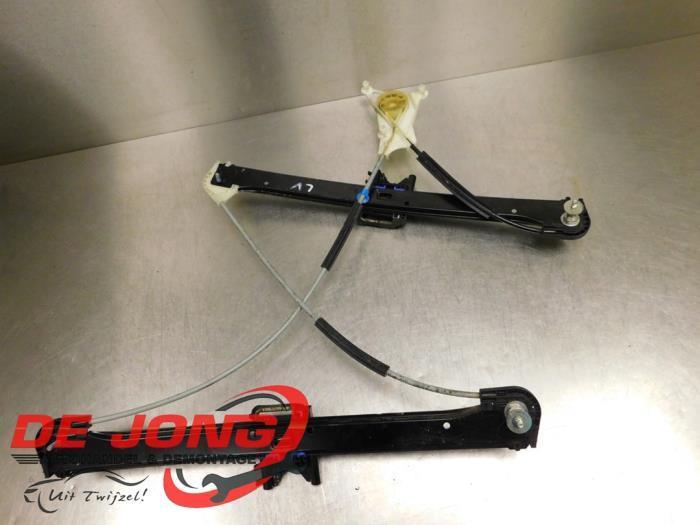 Mécanique vitre 4portes avant gauche d'un Audi A3, Autos : Pièces & Accessoires, Vitres & Accessoires, Audi, Utilisé, 3 mois de garantie